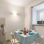 Little Mermaid Of Stresa Pet Friendly- Happy Rentals Stresa