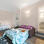 Little Mermaid Of Stresa Pet Friendly- Happy Rentals *