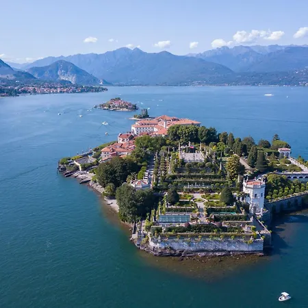 Little Mermaid Of Stresa Pet Friendly- Happy Rentals Apartament *