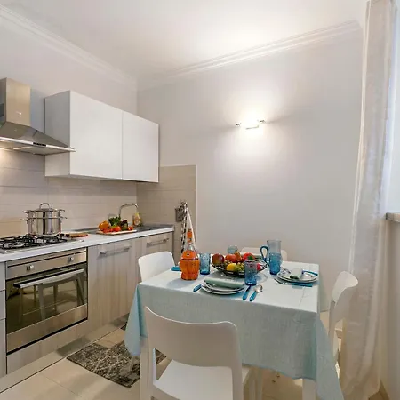 Apartment Little Mermaid Of - Happy