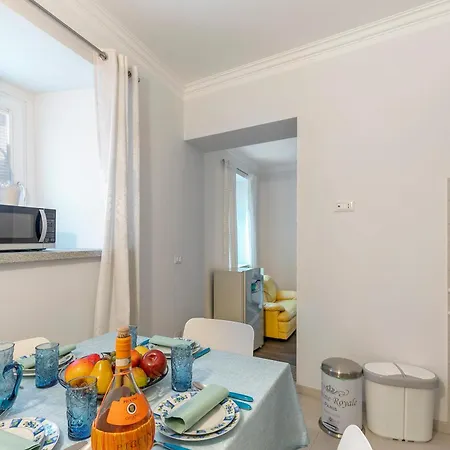 Little Mermaid Of - Happy Apartment Stresa